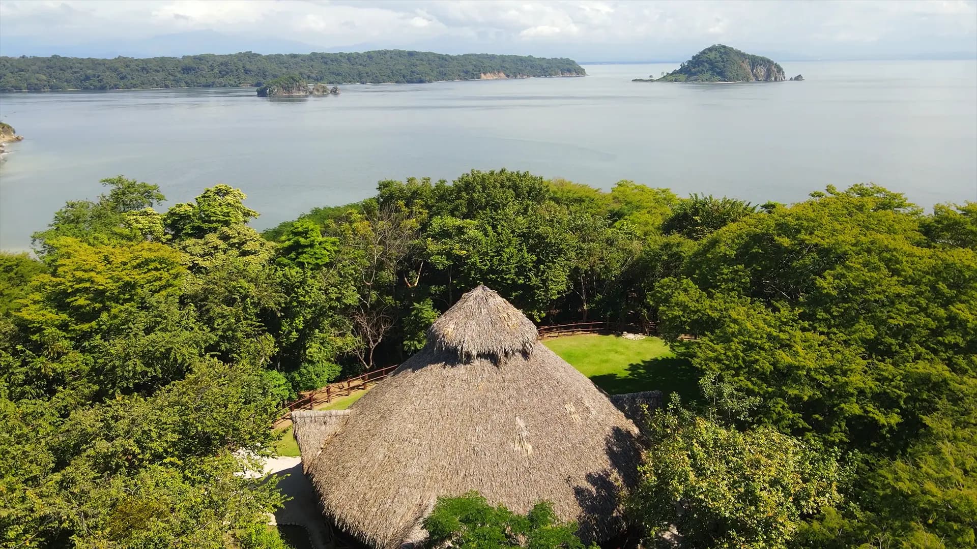 Playa Blanca retreat center overlooking the Pacific coast